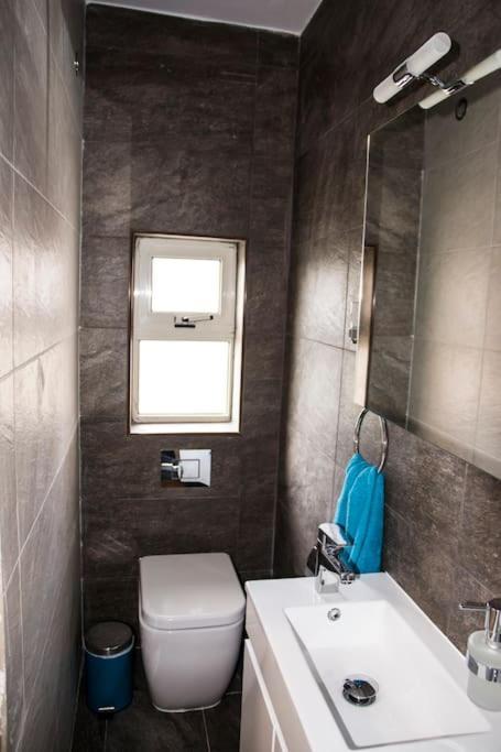 Seascape With Sea Views - 6 Persons , 2 Bathrooms *