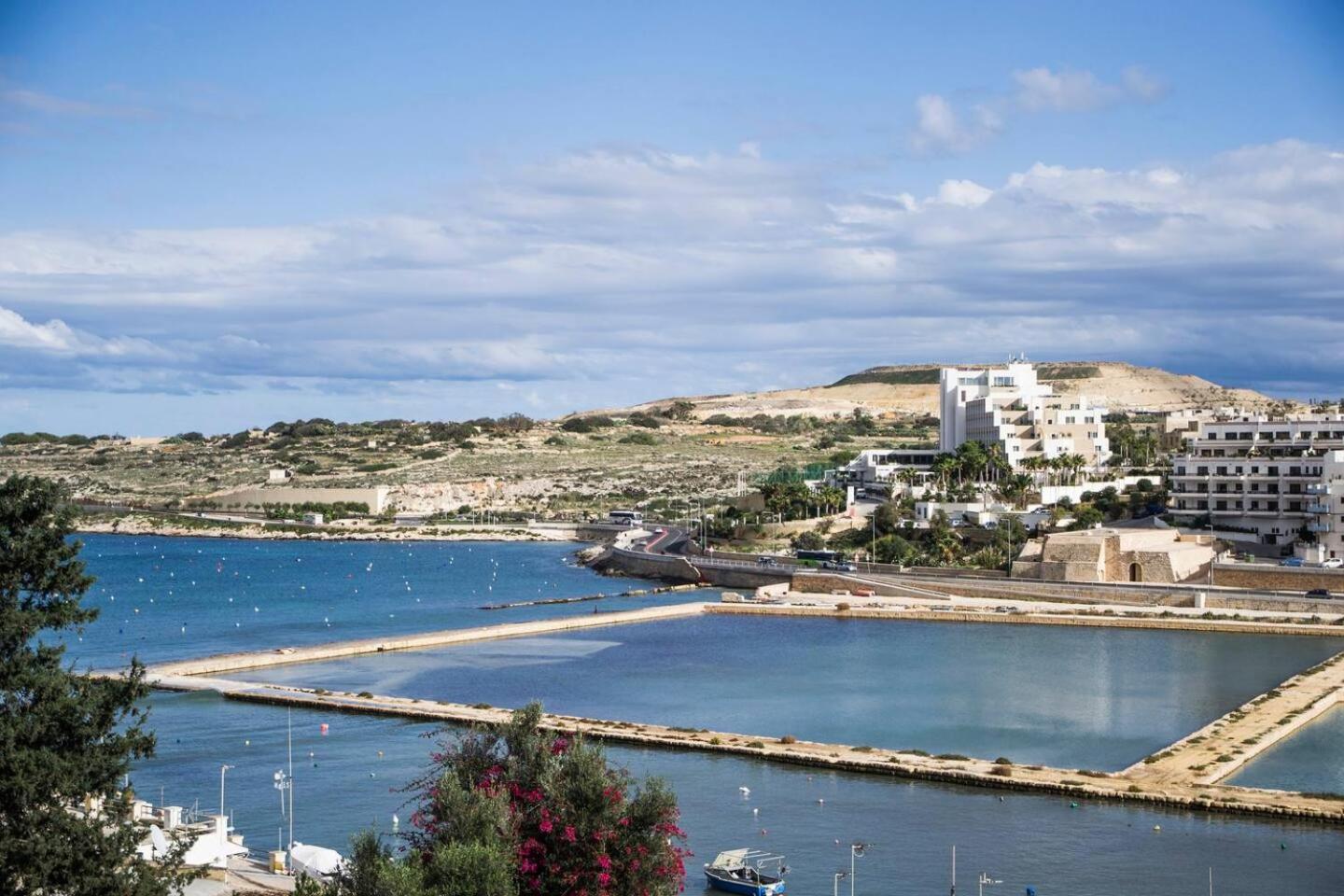 Seascape With Sea Views - 6 Persons , 2 Bathrooms شقة