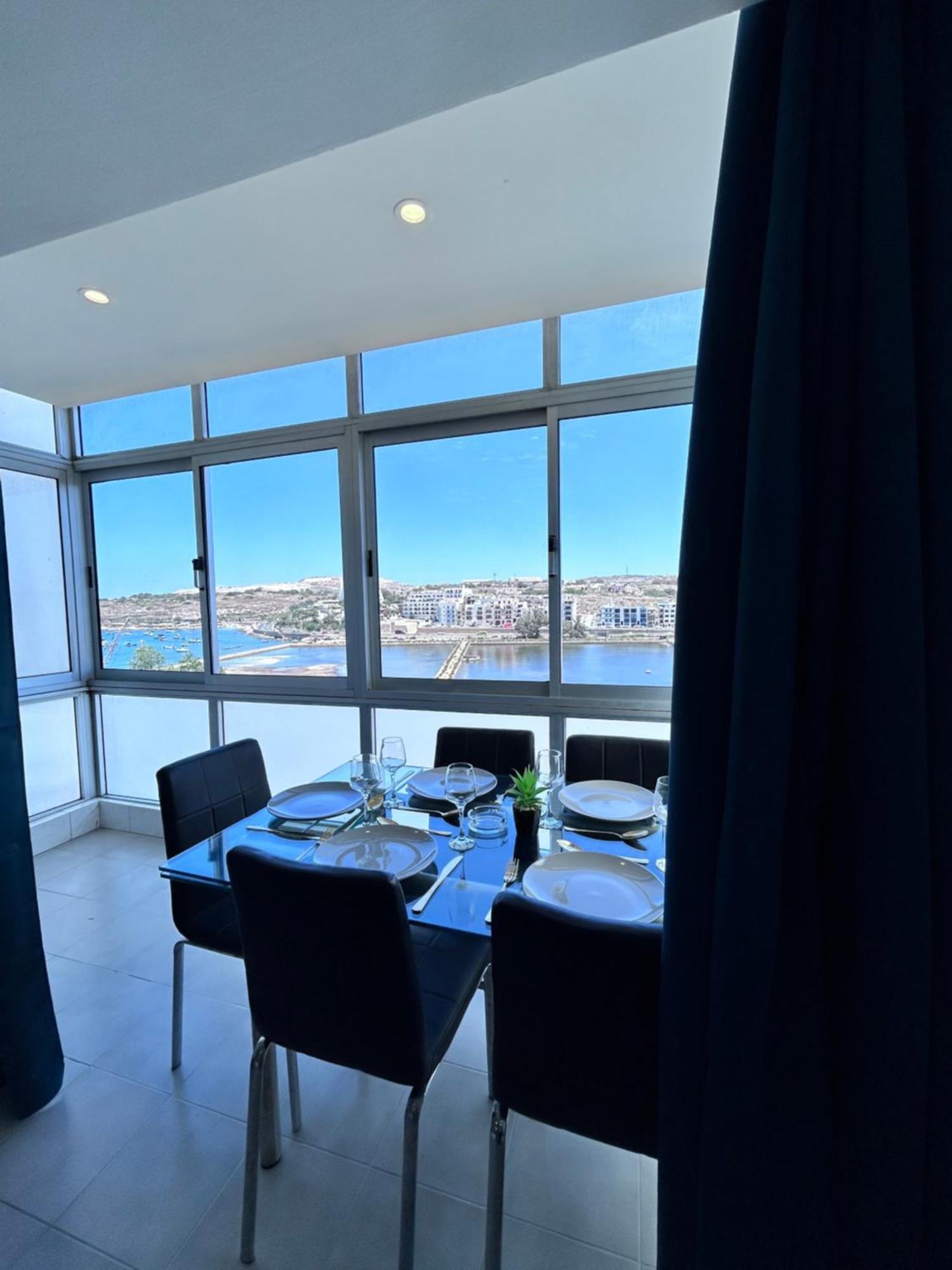 Seascape With Sea Views - 6 Persons , 2 Bathrooms * خليج سانت بول